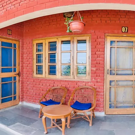 Tehri Retreat Sursingdhar, Near New Tehri & Kanatal, By Himalayan Eco Lodges Exterior photo