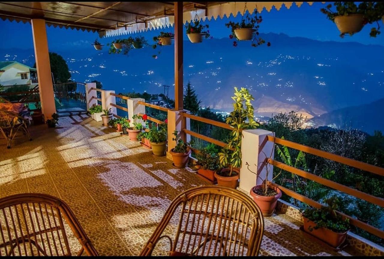Tehri Retreat Sursingdhar, Near & Kanatal, By Himalayan Eco Lodge *