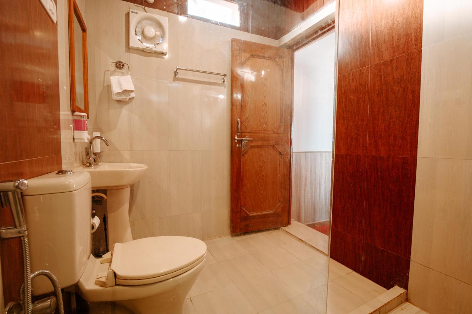 Tehri Retreat Sursingdhar, Near & Kanatal, By Himalayan Eco *
