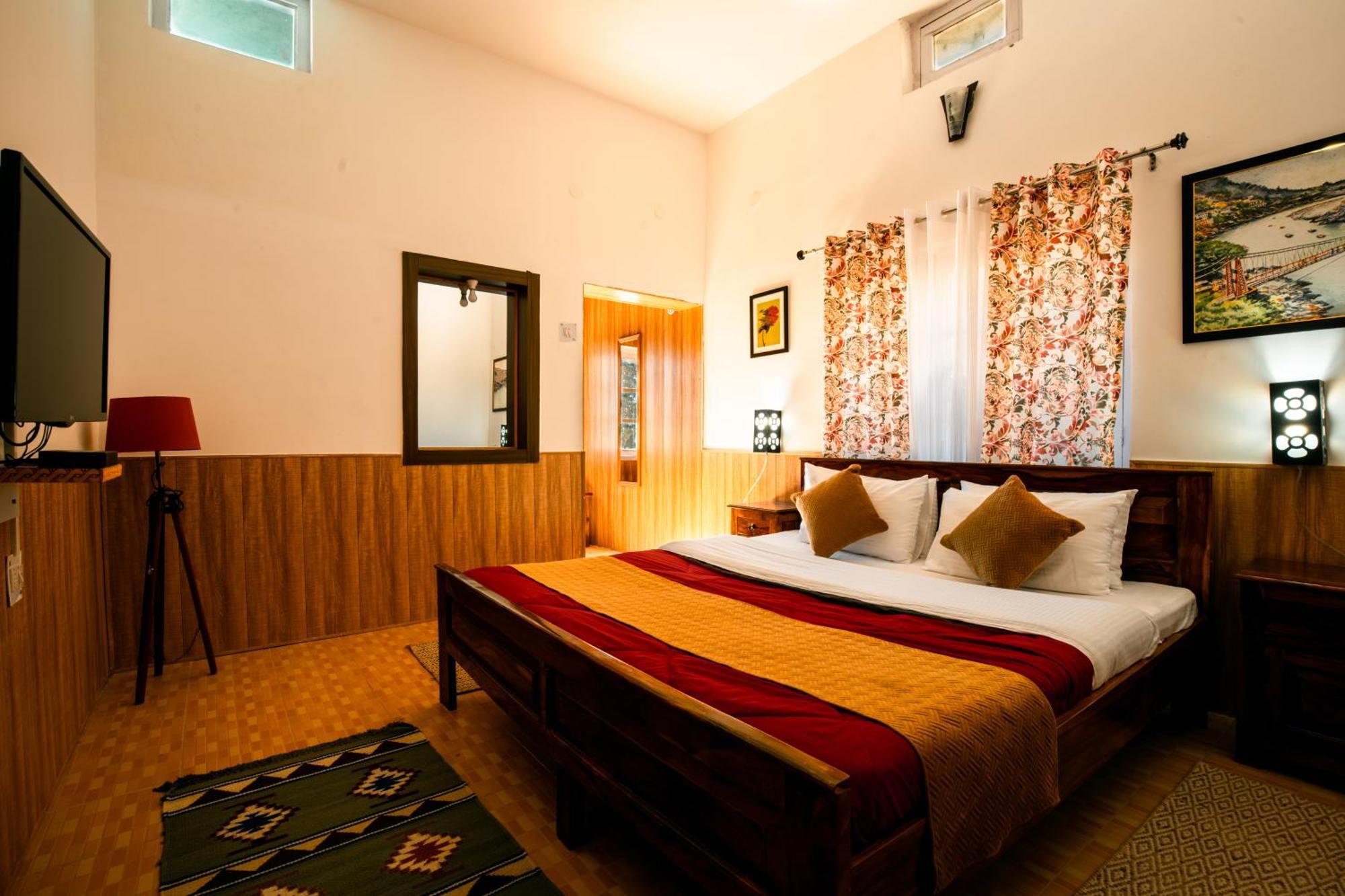 Tehri Retreat Sursingdhar, Near & Kanatal, By Himalayan Eco Lodge *